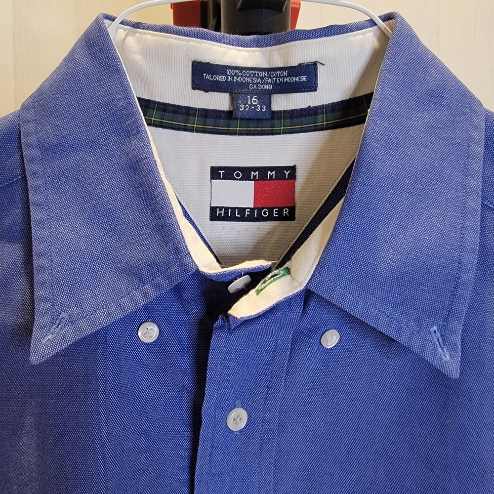 Tommy Hilfiger, Mens button down dress shirt, 16 32/33
